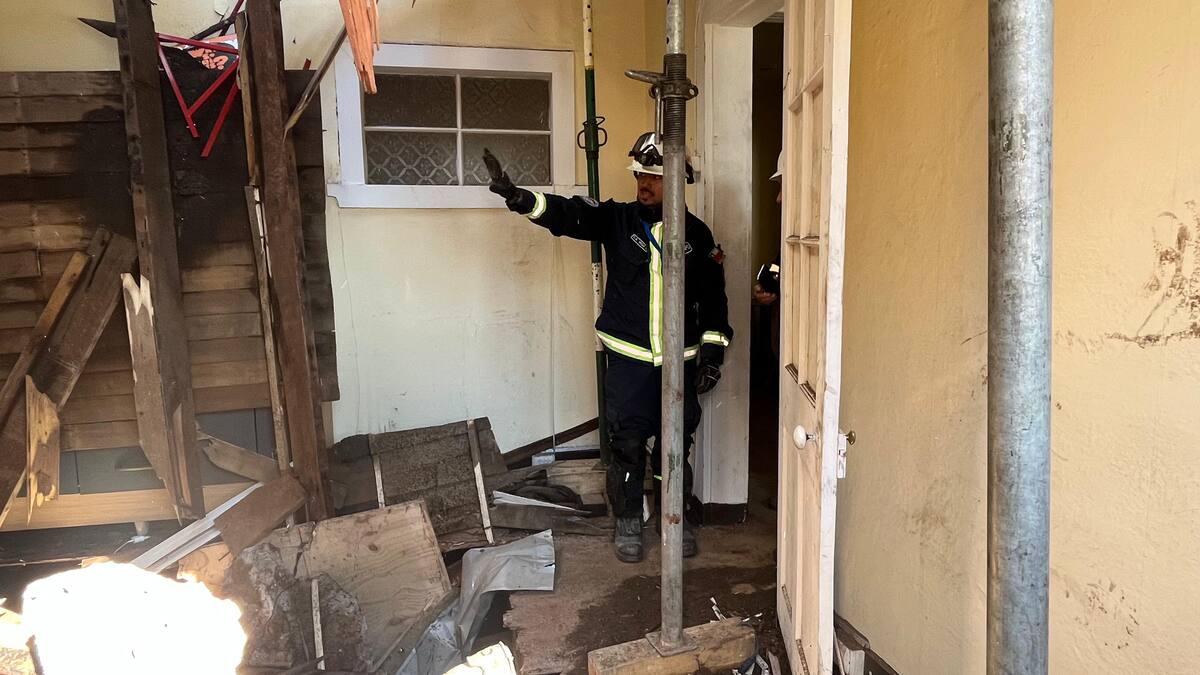 Derrumbe de casa en Valparaíso