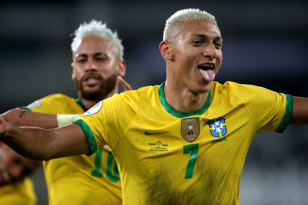Richarlison se burla de la eliminación de Chile en Copa América