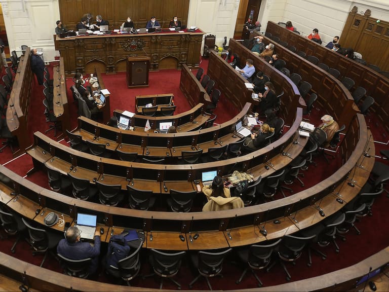 “Ustedes desprecian ser chilenos”: los discursos de cierre que han marcado los últimos días de la Convención