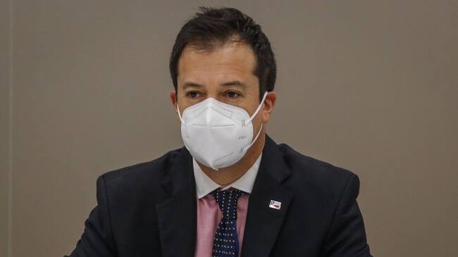 Ministro Palacios y cuarto retiro: "Es malo, con vista al mar de malo"