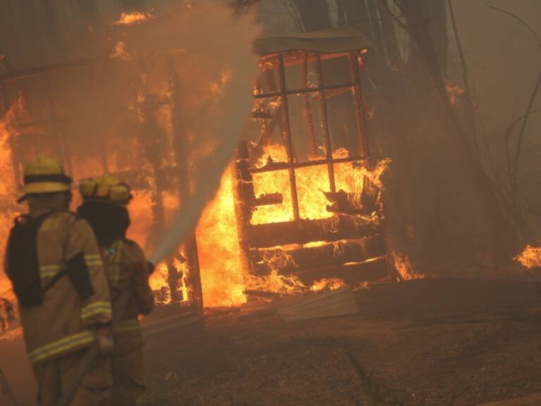 Incendios forestales: cifra de fallecidos se eleva a 26 y 19 siniestros se encuentran en combate