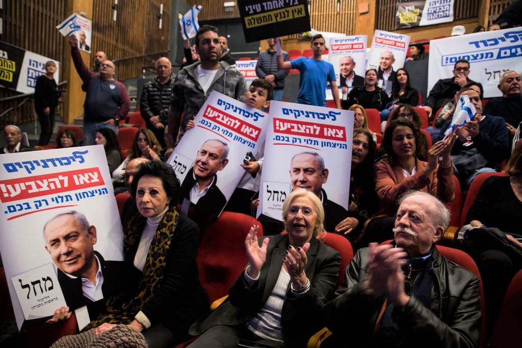 Los seguidores de Benjamin Netanyahu esperaban los resultados de las elecciones parlamentarias en Israel