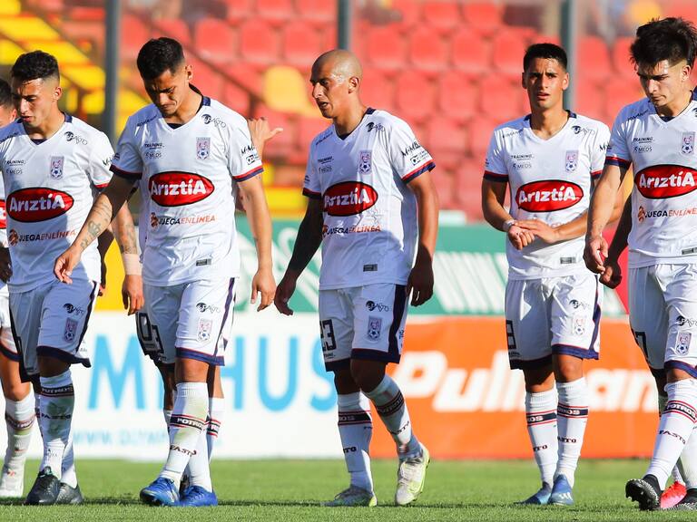 Golpe para Melipilla: TAS desestimó solicitud de suspender los primeros partidos de Curicó y Huachipato