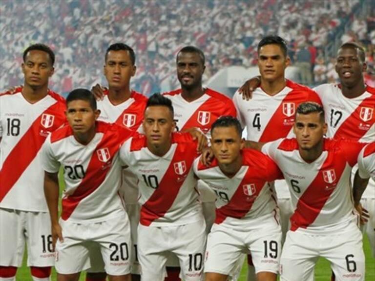Denuncian que titular de federación peruana participó en red de reventa de entradas de la selección