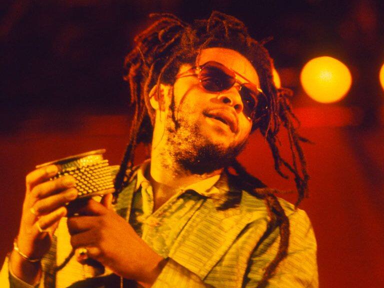 UB40, Ali Campbell, Astro (AKA Terence Wilson), Ahoy Sportpaleis, Rotterdam, Holland, 13 July 1988. (Photo by Gie Knaeps/Getty Images)