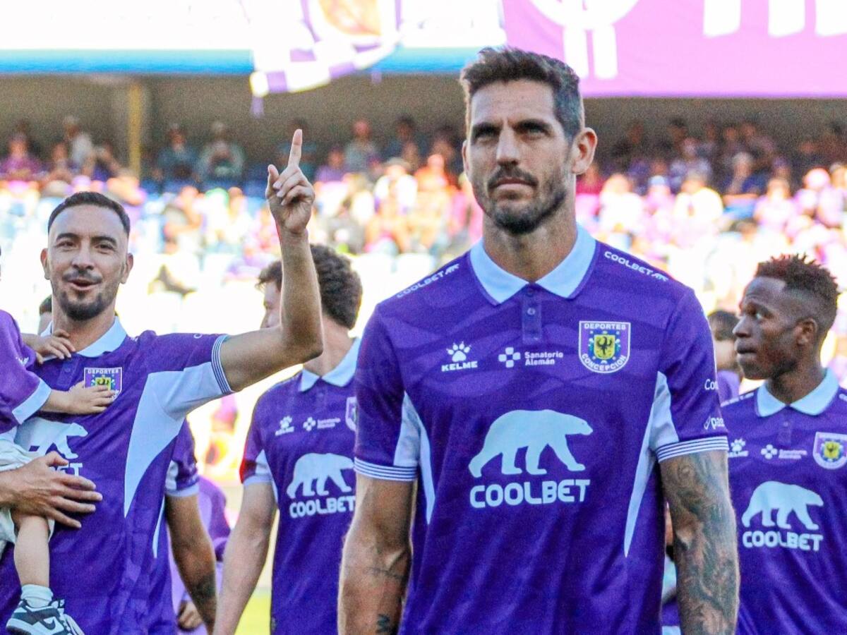 DT de Deportes Concepción se ilusiona con Larrivey en el plantel: “Nos ayudará a tener más chances de ganar”