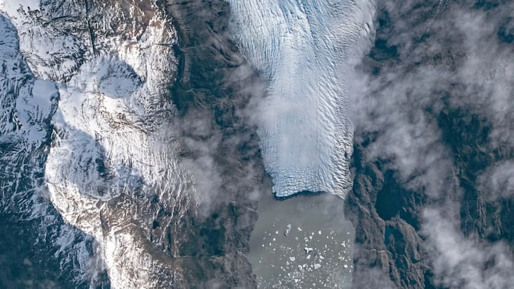 NASA publica impresionantes imágenes del glaciar Tyndall en el sur de Chile tomadas desde el espacio mostrando su retroceso