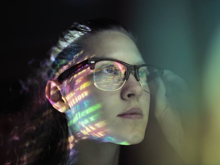 Estas son las señales que indican que tienes una inteligencia por sobre lo normal, según la IA