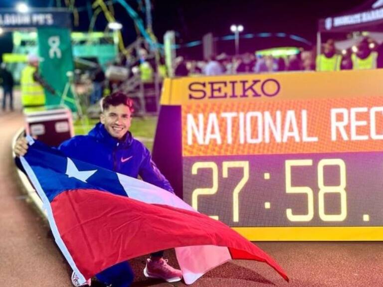 Carlos Díaz alcanza su quinto récord nacional de atletismo al batir la marca de los 10 mil metros