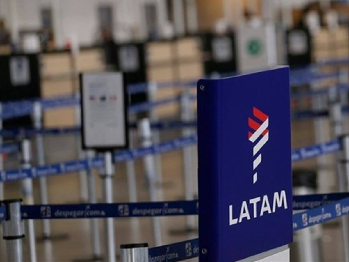 Huelga en Latam provocó aumento en precios de pasajes en otras aerolíneas