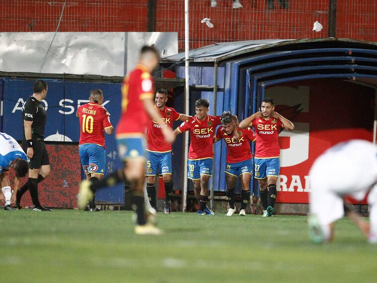 Unión Española se quedó con el "Clásico de Colonias" ante el Audax | Agencia Uno