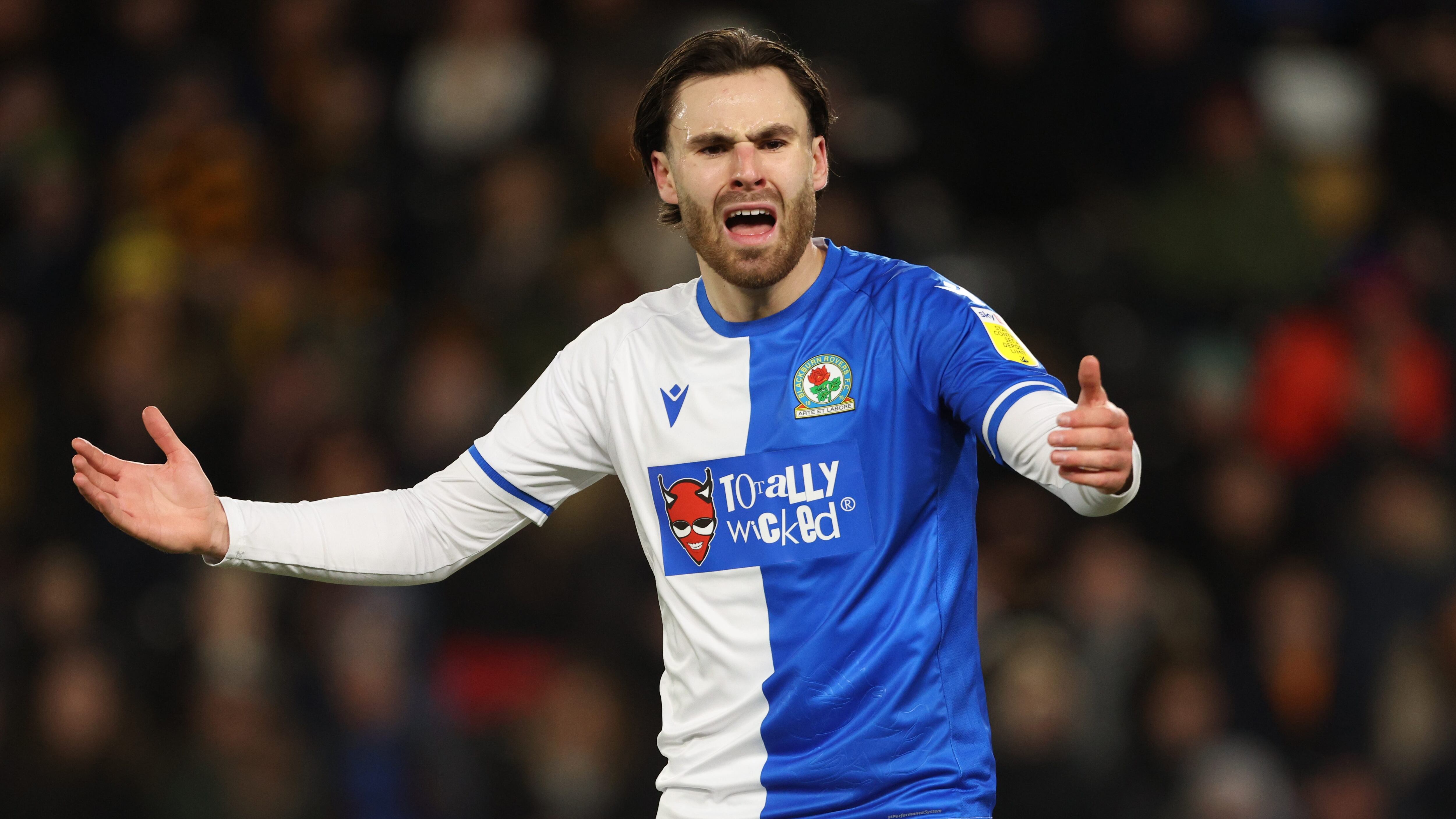 Ben Brereton no pudo evitar la derrota del Blackburn ante el Hull City