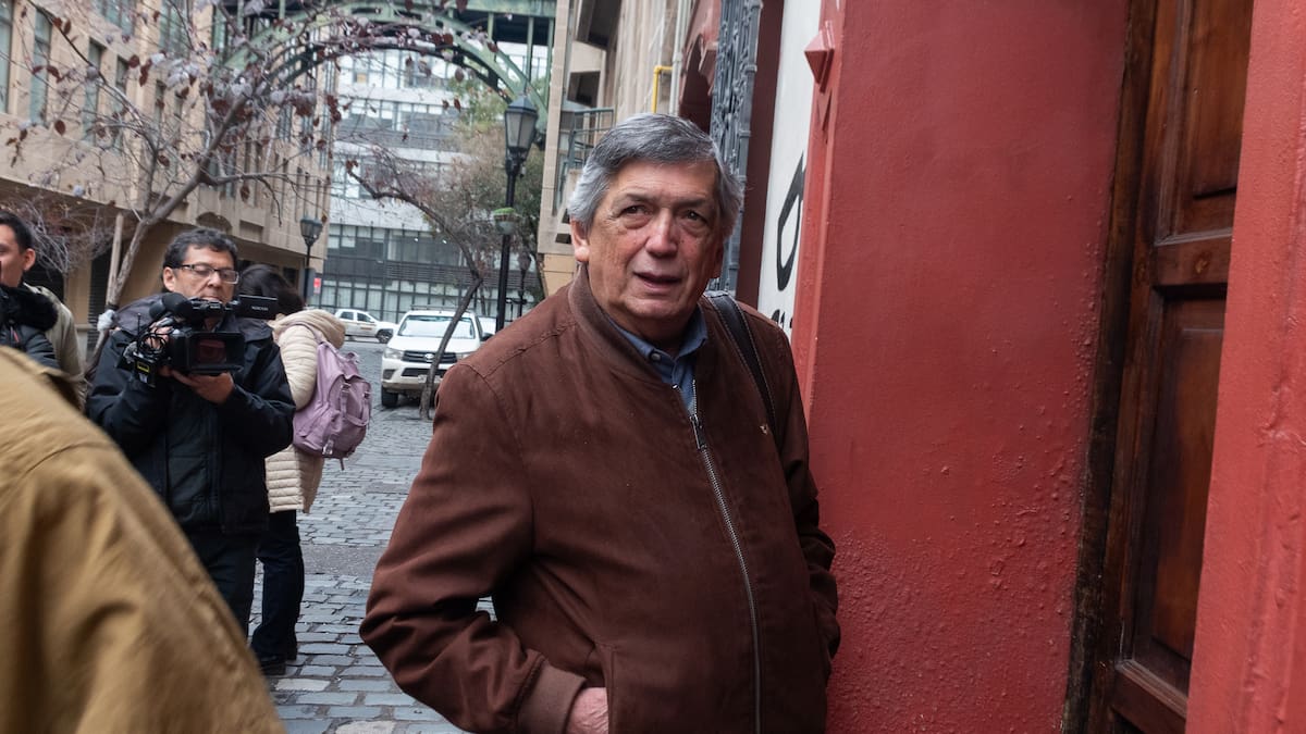 PC entrega 14 propuestas económicas a la CUT y pide congelar rebaja de impuestos a empresas