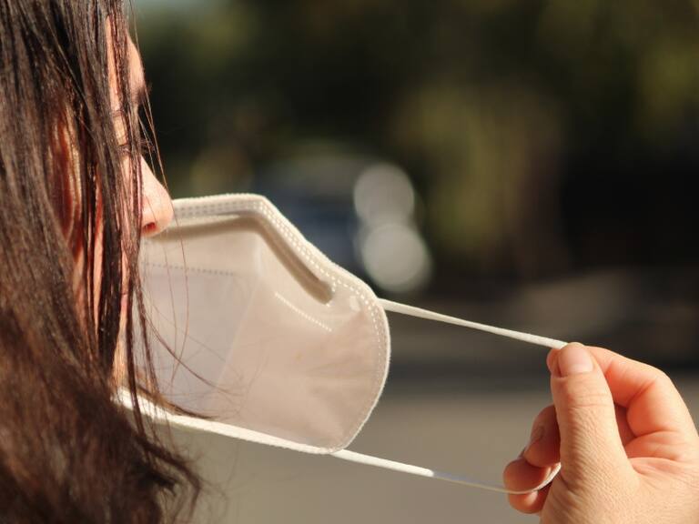 Mascarillas no son obligatorias al aire libre: ¿En qué fase quedó cada comuna del país?