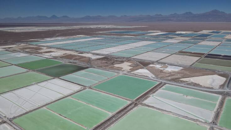 Codelco y SQM llegan a histórico acuerdo para explotación del litio hasta 2060