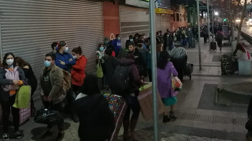 Filas en terminal de buses