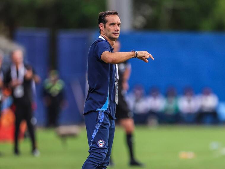 Everton Silveira - Comunicaciones FFCH