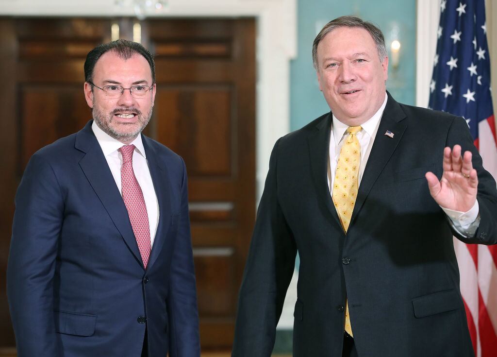 Luis Videgaray junto a Mike Pompeo