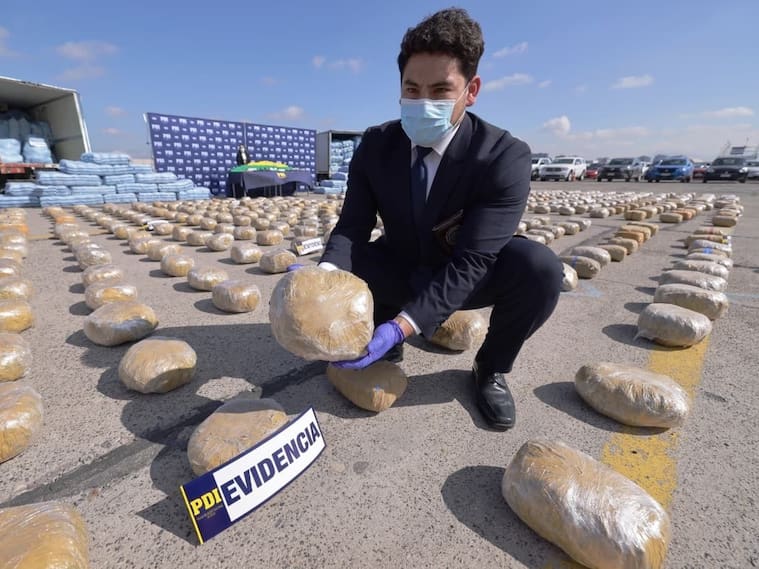 Fiscalía y PDI desarticulan organización narco e incautan más de 2.700 kilos de droga