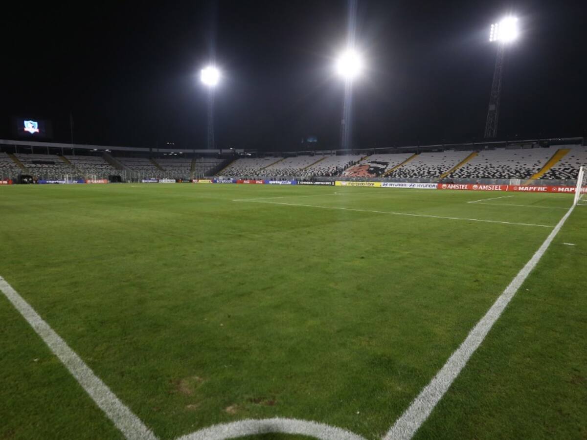 Vivió en Chile, es cantante y Conmebol lo envió para vigilar el Colo Colo-Racing en el Monumental