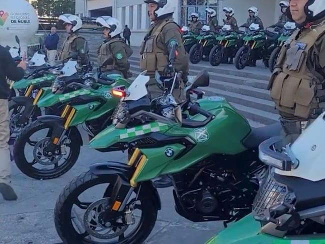 Entregan 27 motos todoterreno a Carabineros de Chile: revisa en qué comunas estarán disponibles  