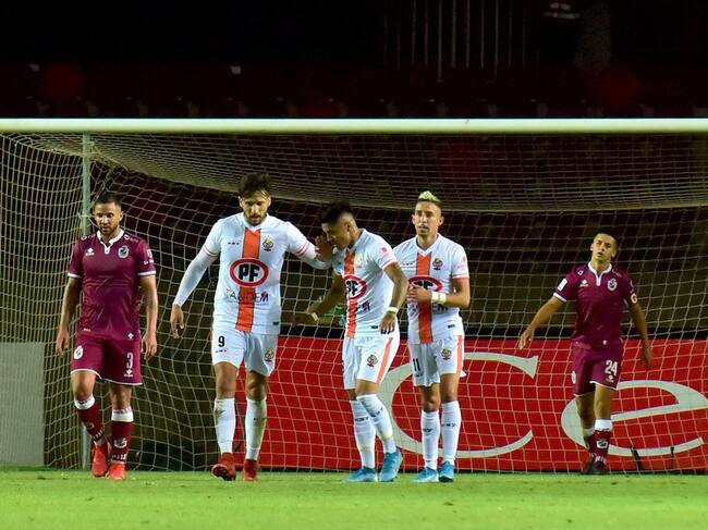 Cobresal festeja un gol ante La Serena