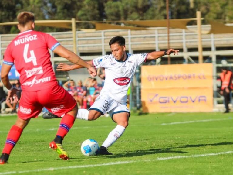 Jugador que superó un cáncer se aleja de las canchas por severa lesión