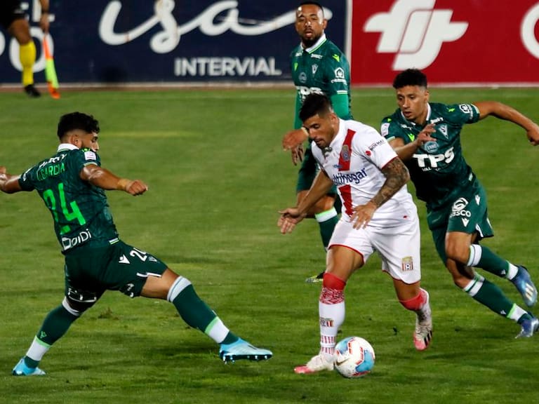 En el abismo total: Santiago Wanderers se hundió aún más en la tabla tras caer ante Curicó Unido en La Granja
