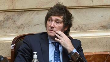 Javier Milei confirma que intervendrá los medios de comunicación estatales en Argentina