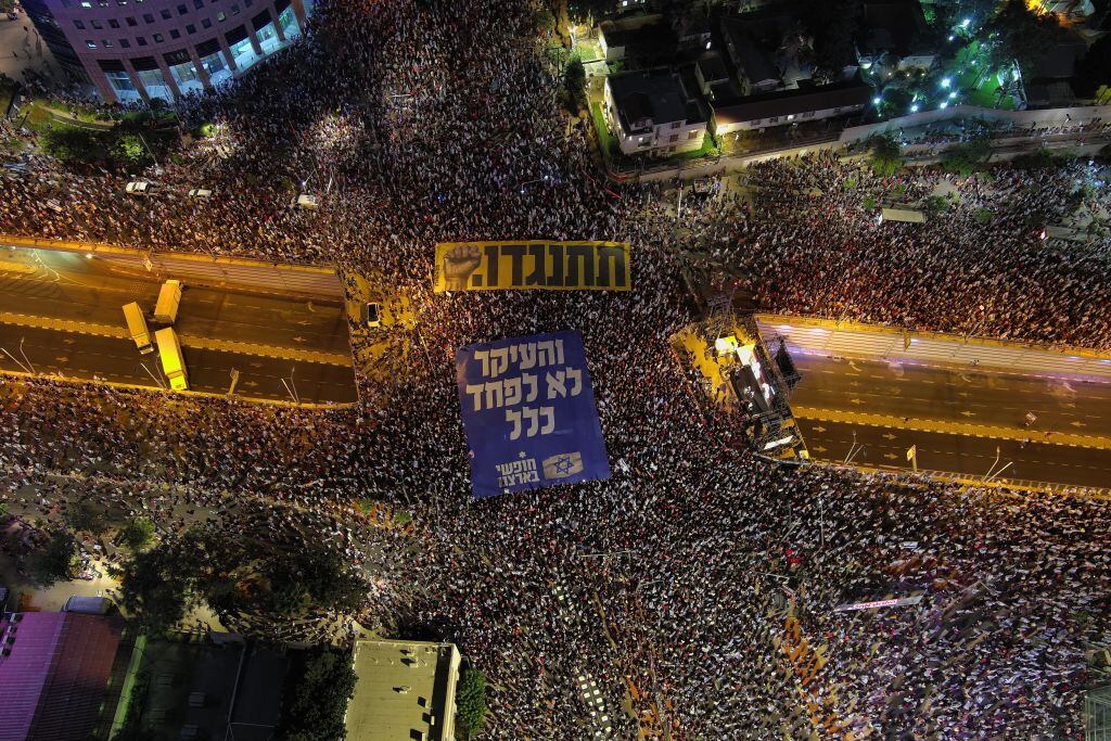 Masiva protesta en Tel Aviv contra el gobierno de Israel por su reforma judicial
