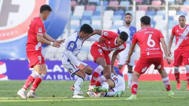 Deportes Antofagasta igualó con Curicó Unido y mantuvo a los sureños en zona de descenso