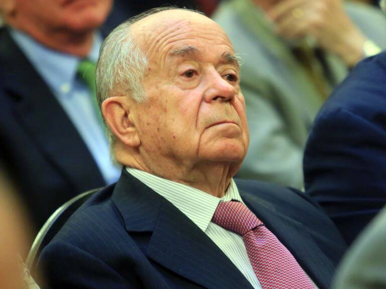 Andrés Zaldivar anuncia voto «en contra» y se refiere a postura de Frei por plebiscito