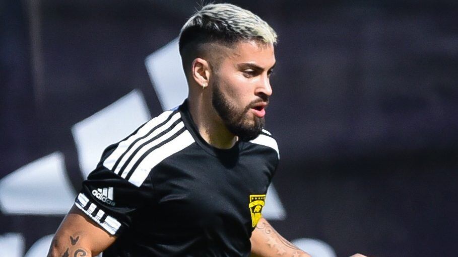 Fernández Vial Adidas