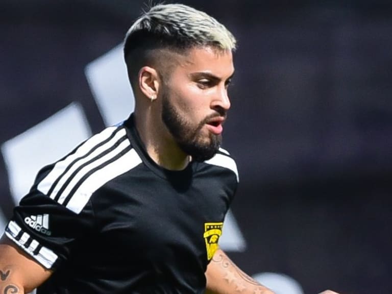 Fernández Vial Adidas