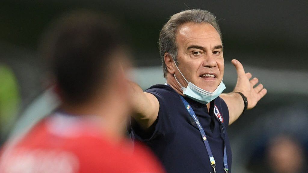 Martín Lasarte y su rendimiento en la Roja: los datos que dan esperanza o lo hunden en la ruta a Qatar 2022