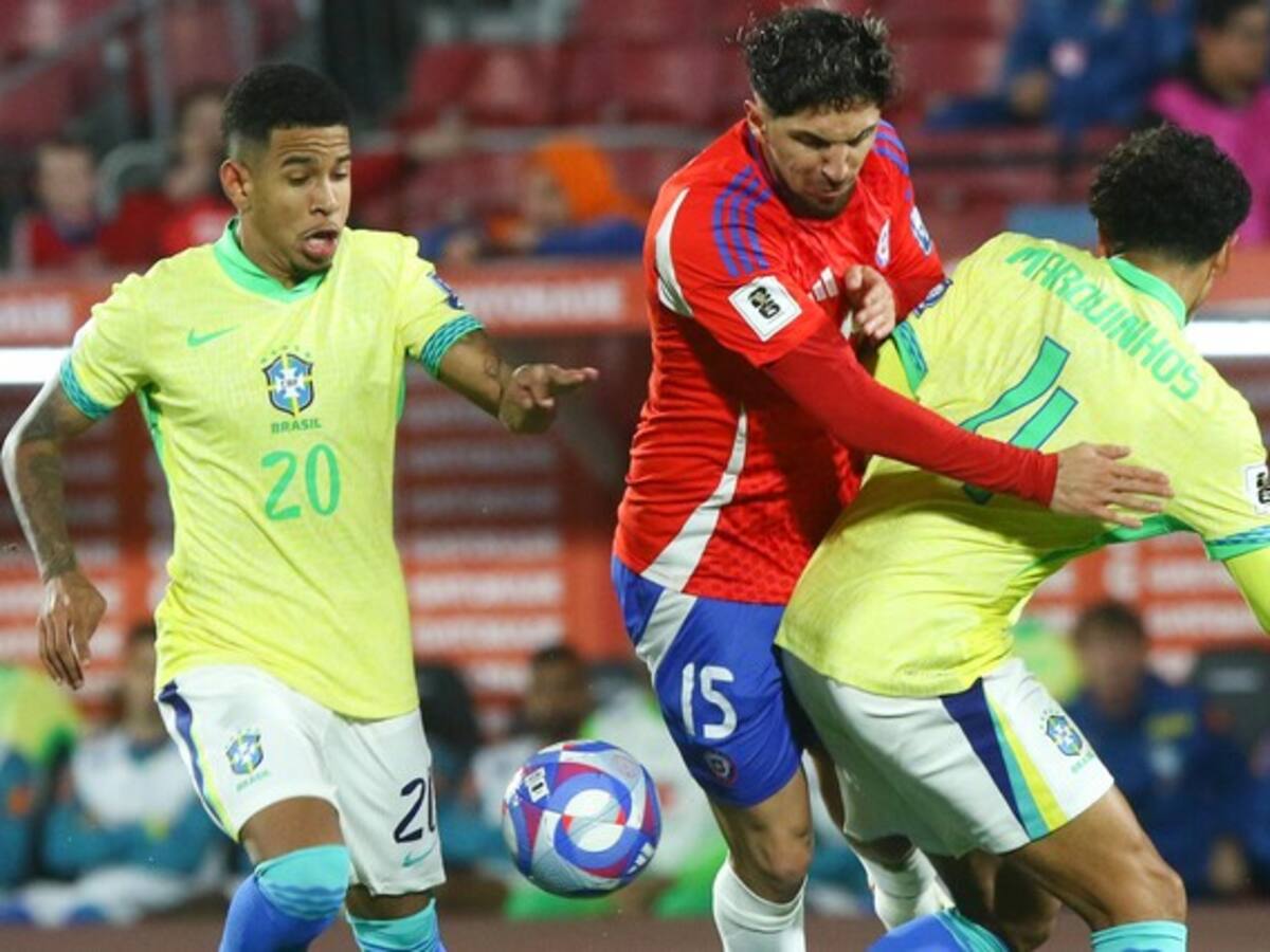 Chile es perjudicado ante Brasil: claro penal no cobrado en contra de Diego Valdés terminó con gol de la “Canarinha” de contra