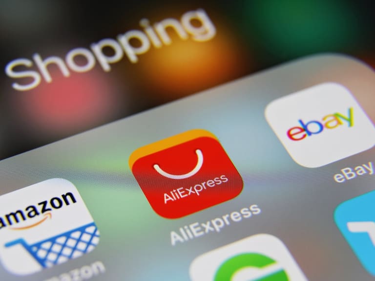 No es solamente AliExpress: estas son todas las plataformas extranjeras que comenzarán a cobrar IVA en Chile (y desde cuándo)