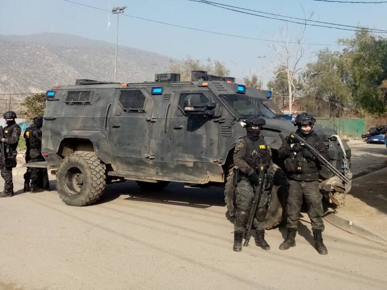 Gran operativo antinarco en Puente Alto y Valparaíso deja 14 personas detenidas