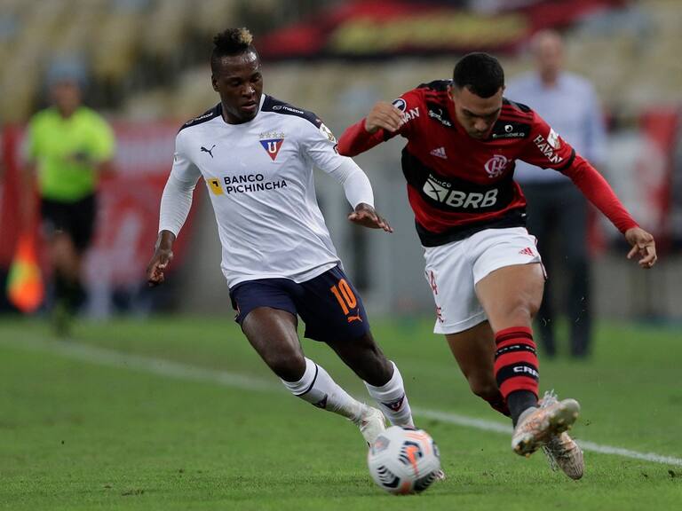 Flamengo le igualó en la agonía a la Liga de Quito en Brasil y dejó con vida a La Calera para intentar meterse en la Sudamericana