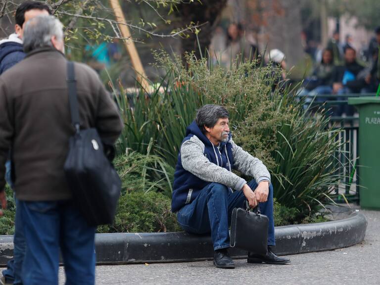 Bonos para cesantes en Chile: conoce la lista de beneficios de dinero en octubre