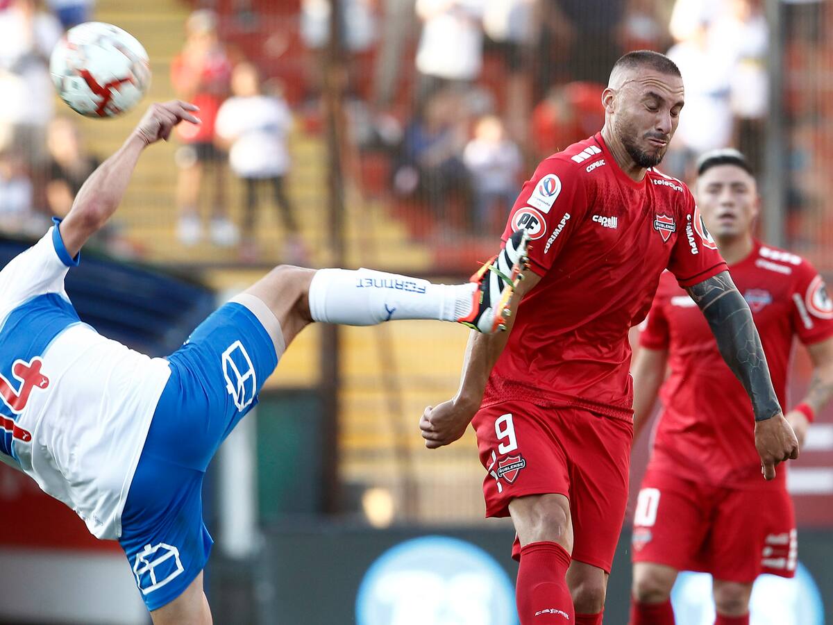 Universidad Católica pierde ante Ñublense en su debut por el Campeonato Nacional 2024