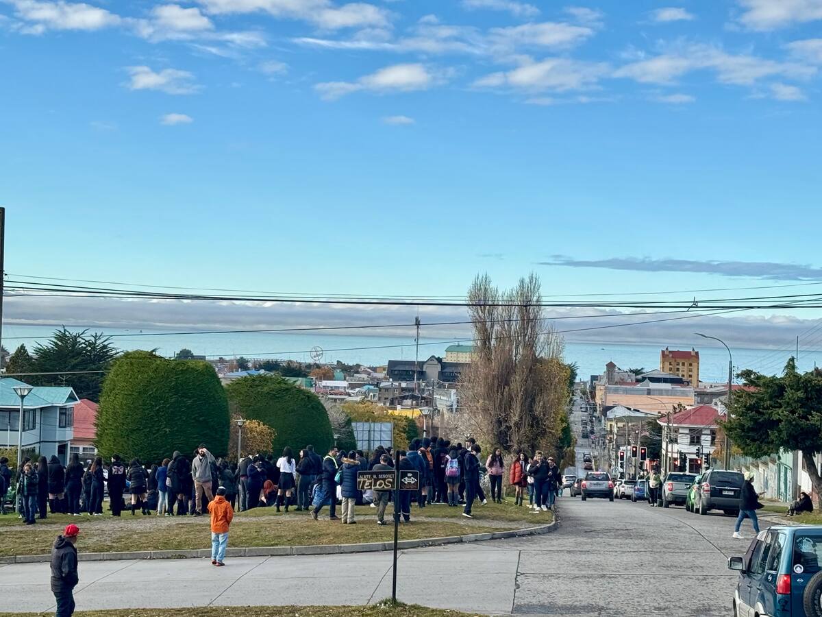 Estado de precaución en Magallanes: autoridades detallan medidas y acciones tras alerta de tsunami en Chile