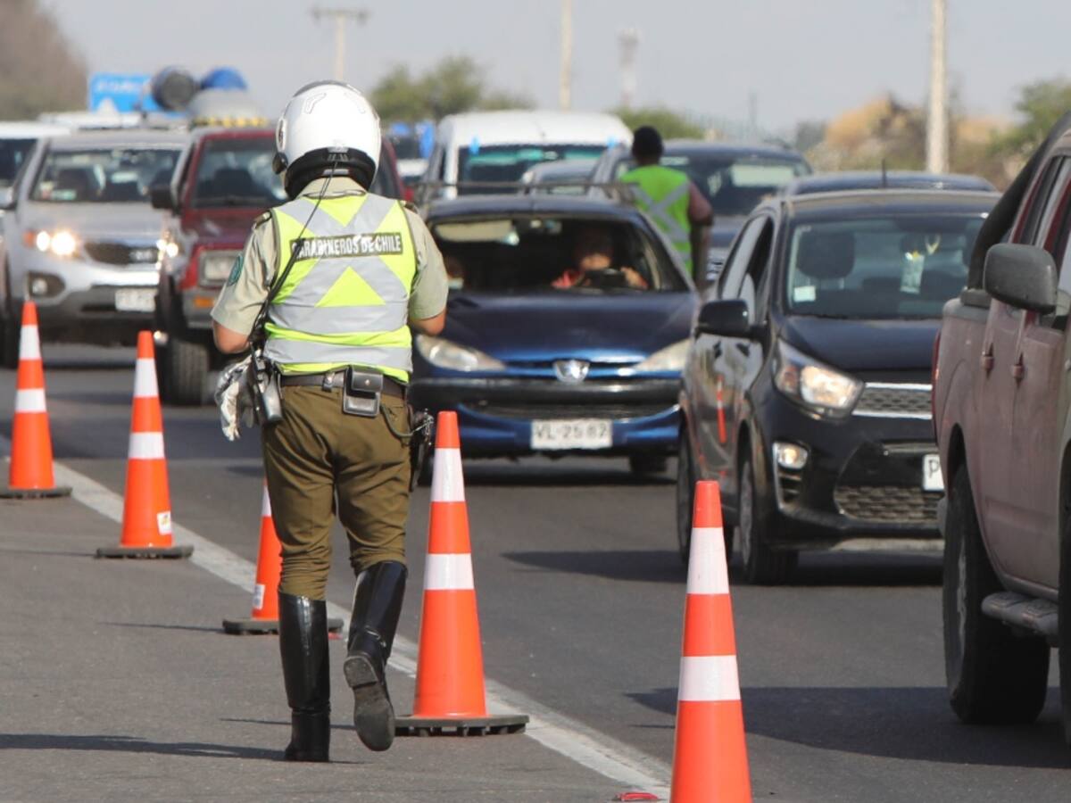 Año Nuevo: Carabineros informa el fallecimiento de cinco personas y 98 detenidos