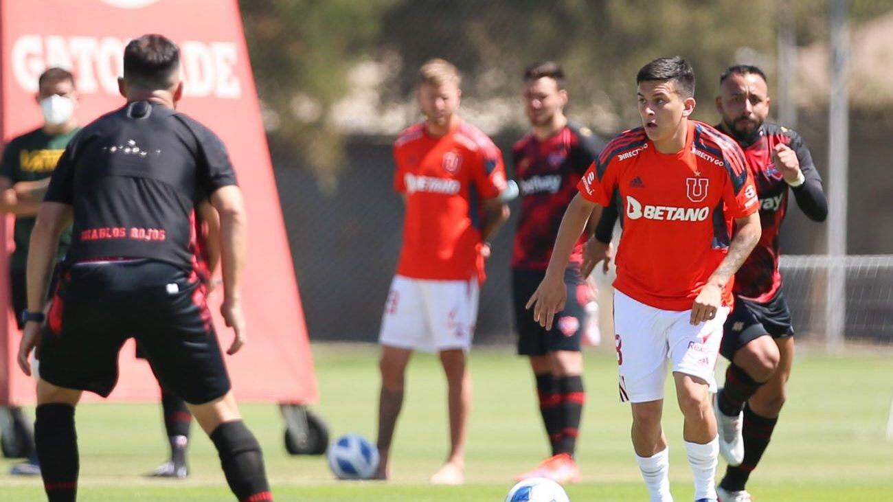 Universidad de Chile ganó y empató duelos amistosos con Ñublense en La Cisterna