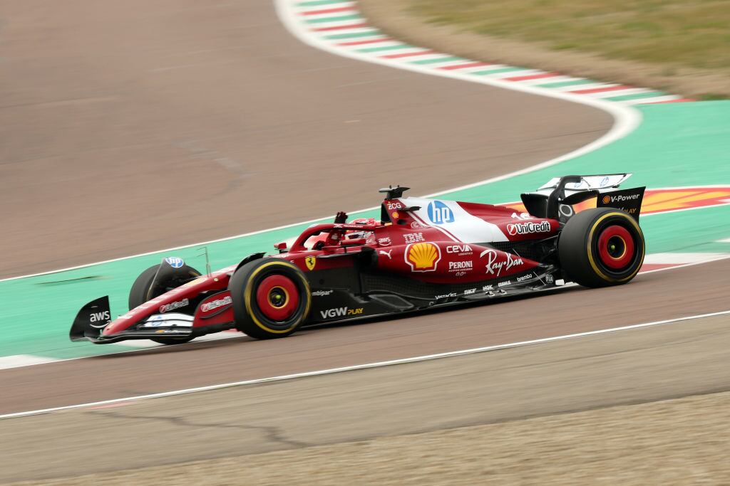 ¡Ya corren en pista! Hamilton y Leclerc probaron el poder del SF-25 de Ferarri | Getty Images