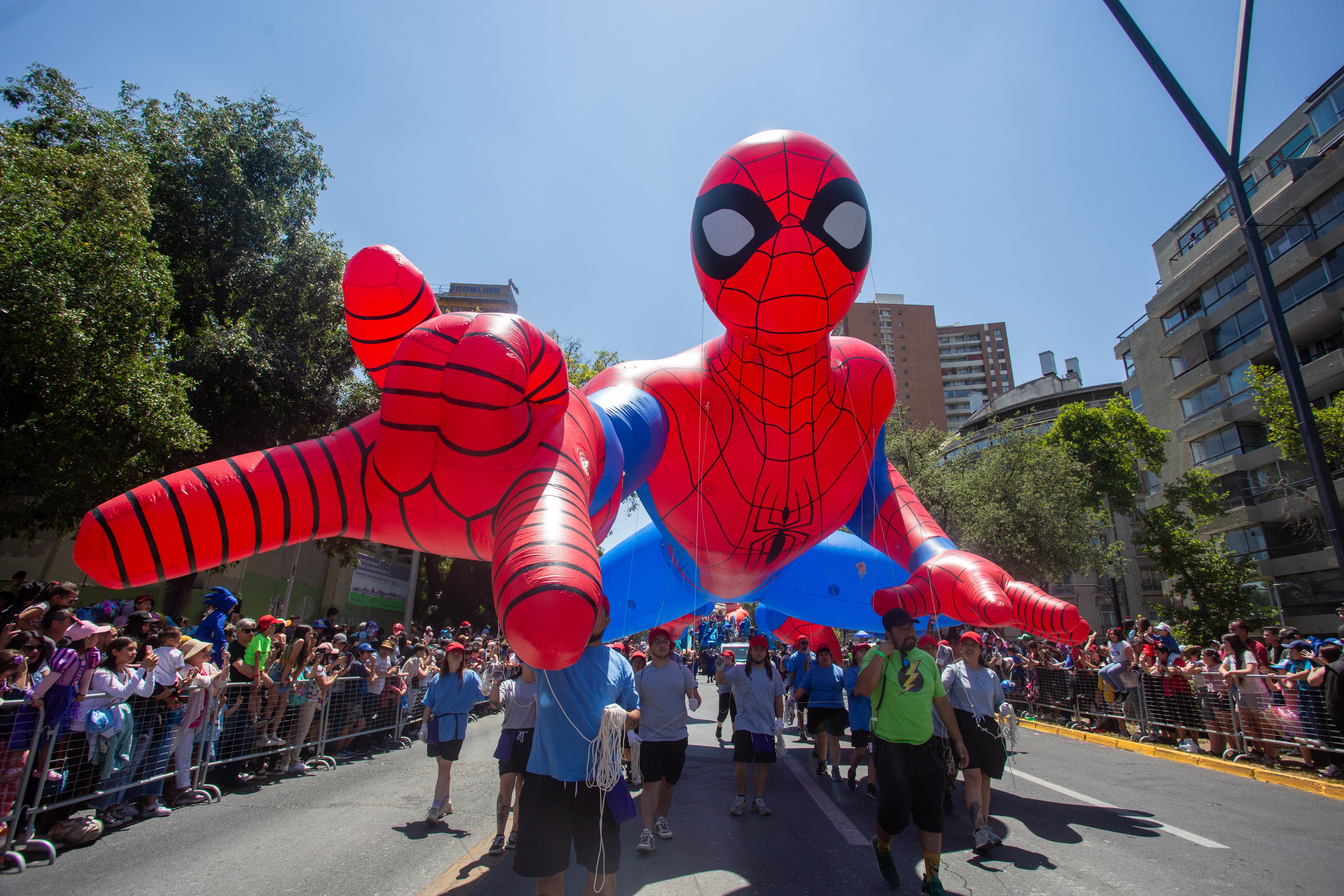 Paris Parade 2026 regresa a Santiago con 13 globos gigantes: fecha, dónde será y cómo asistir gratis