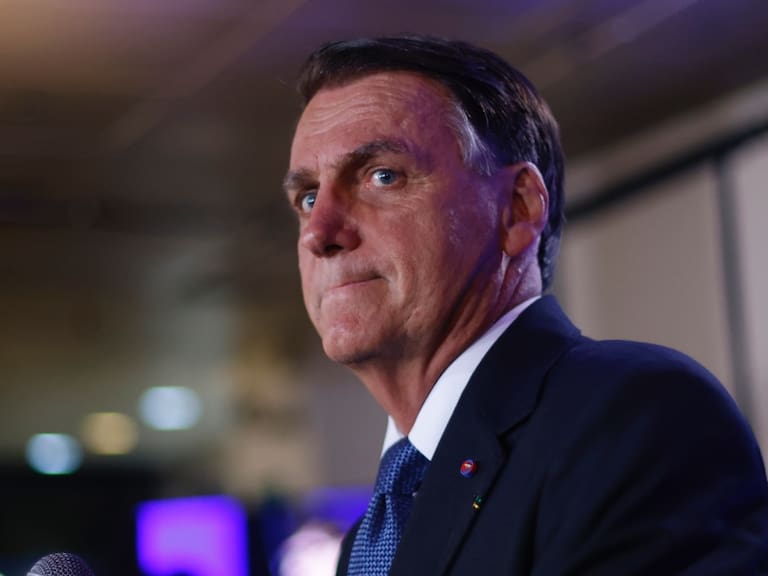 Senador brasileño acusa a Bolsonaro de convencerlo para dar un golpe de Estado