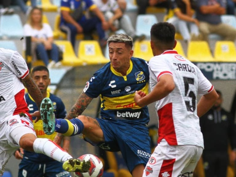 Ñublense cae ante Everton en Viña del Mar y llega a cinco partidos sin ganar por el Campeonato Nacional 2023