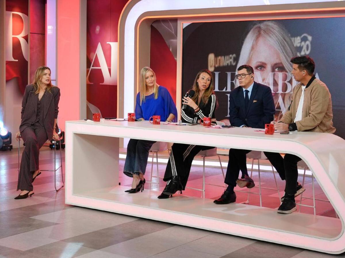 Panelistas de Alfombra Roja arremeten contra Jaime Coloma tras polémica con María José Quintanilla: “Es lo más misógino que hay...”
