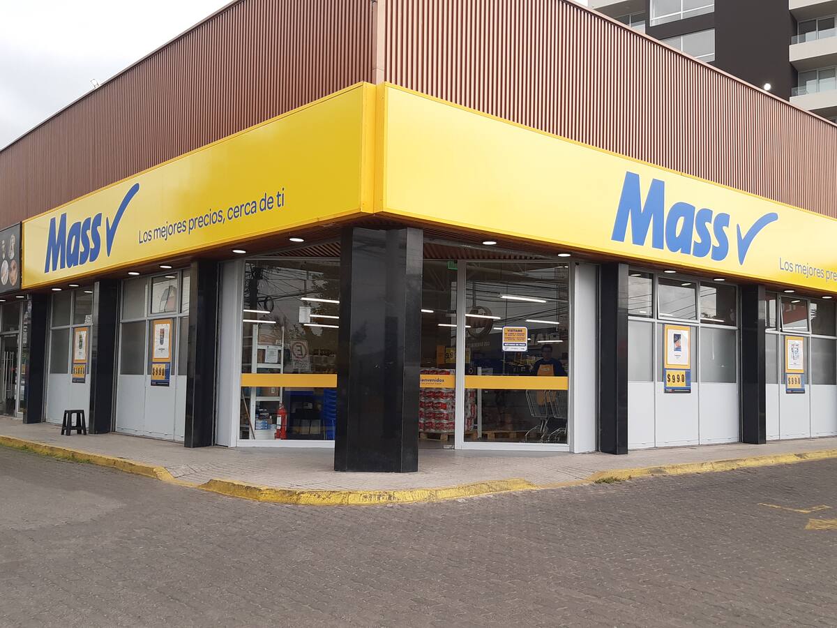 Mass, el supermercado peruano con precios bajos, acelera expansión en Chile: estas son las 21 tiendas en la RM